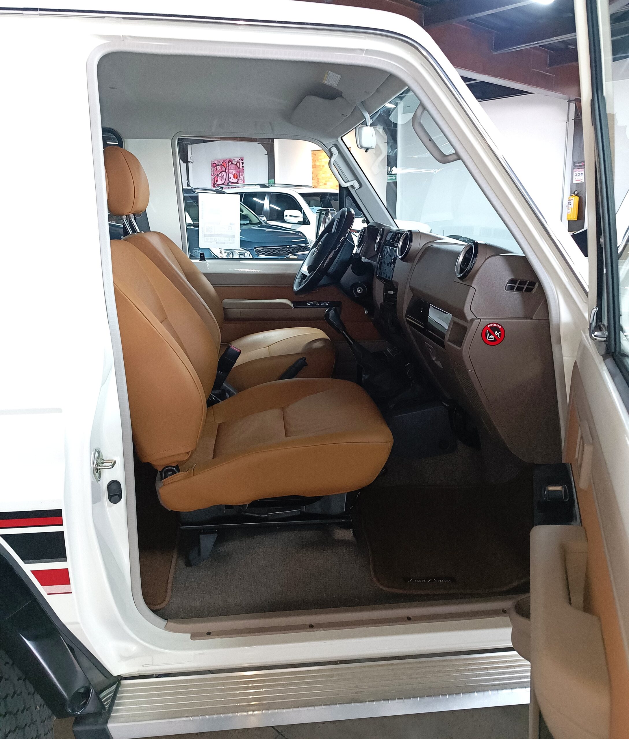 TOYOTA GRJ 71 2023