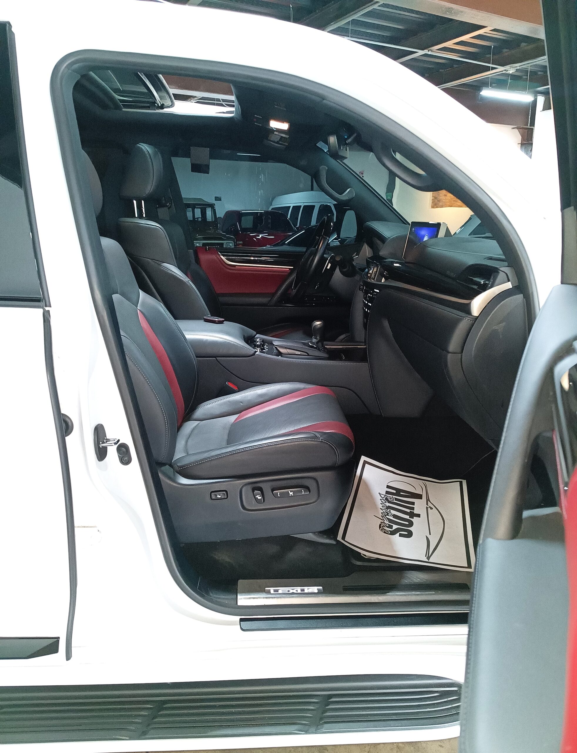 LEXUS 570 2021