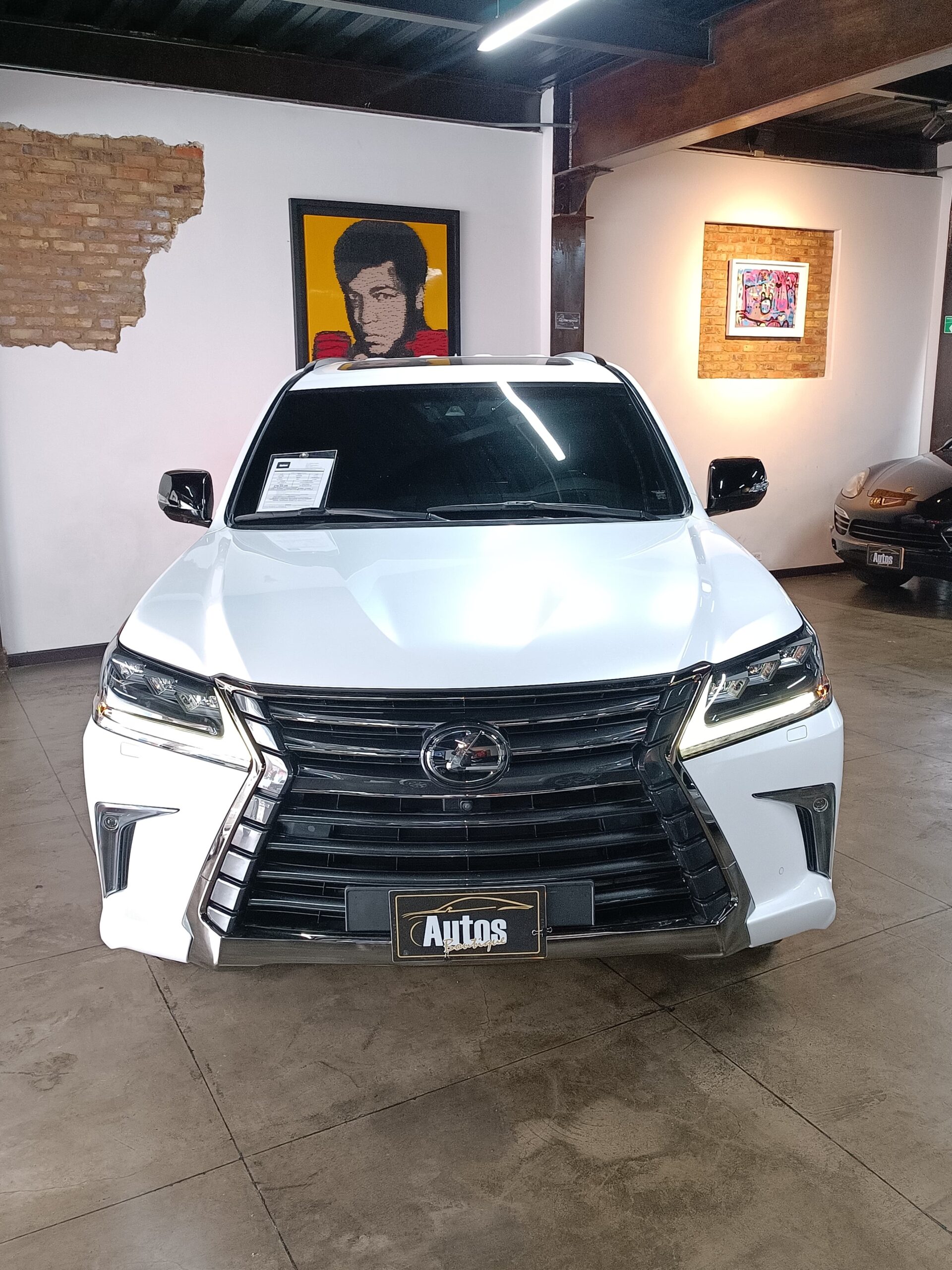 LEXUS 570 2021