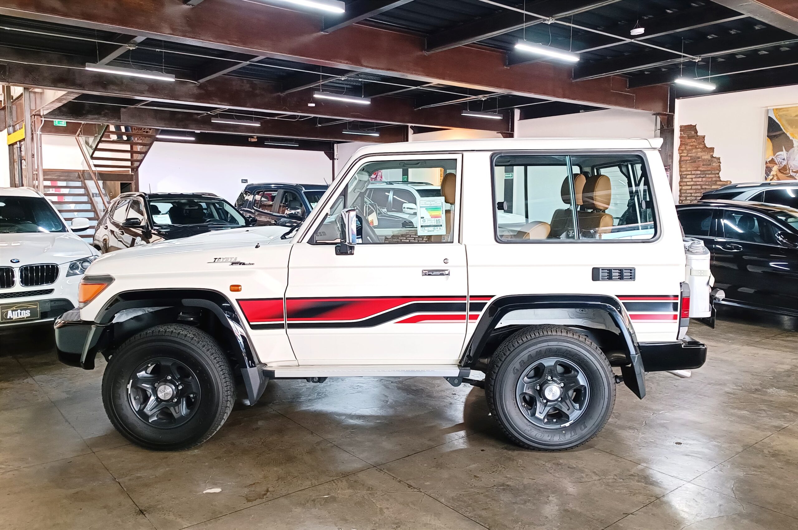 TOYOTA GRJ 71 2023