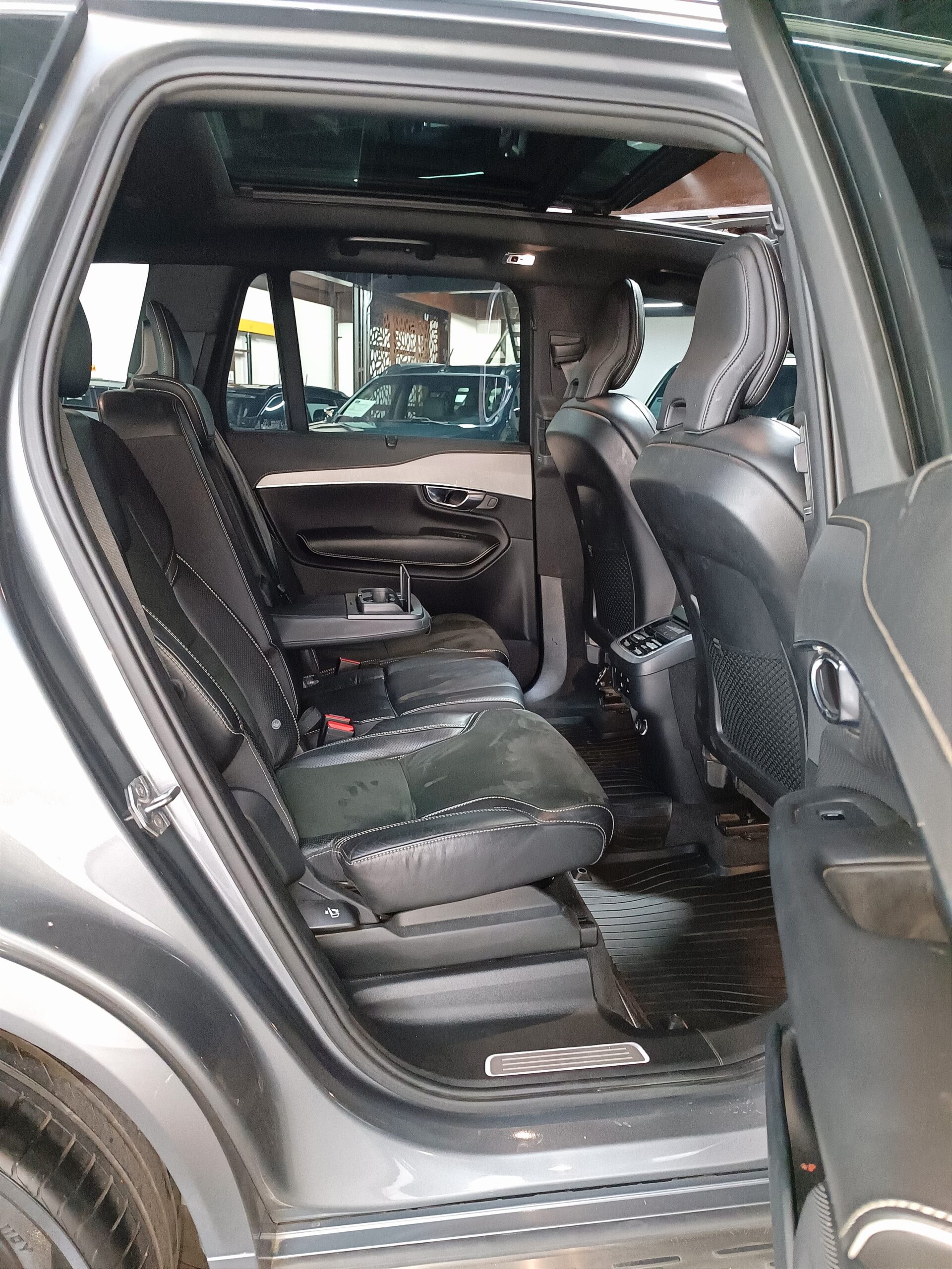 VOLVO XC90 T6 R-DESIGN 2019