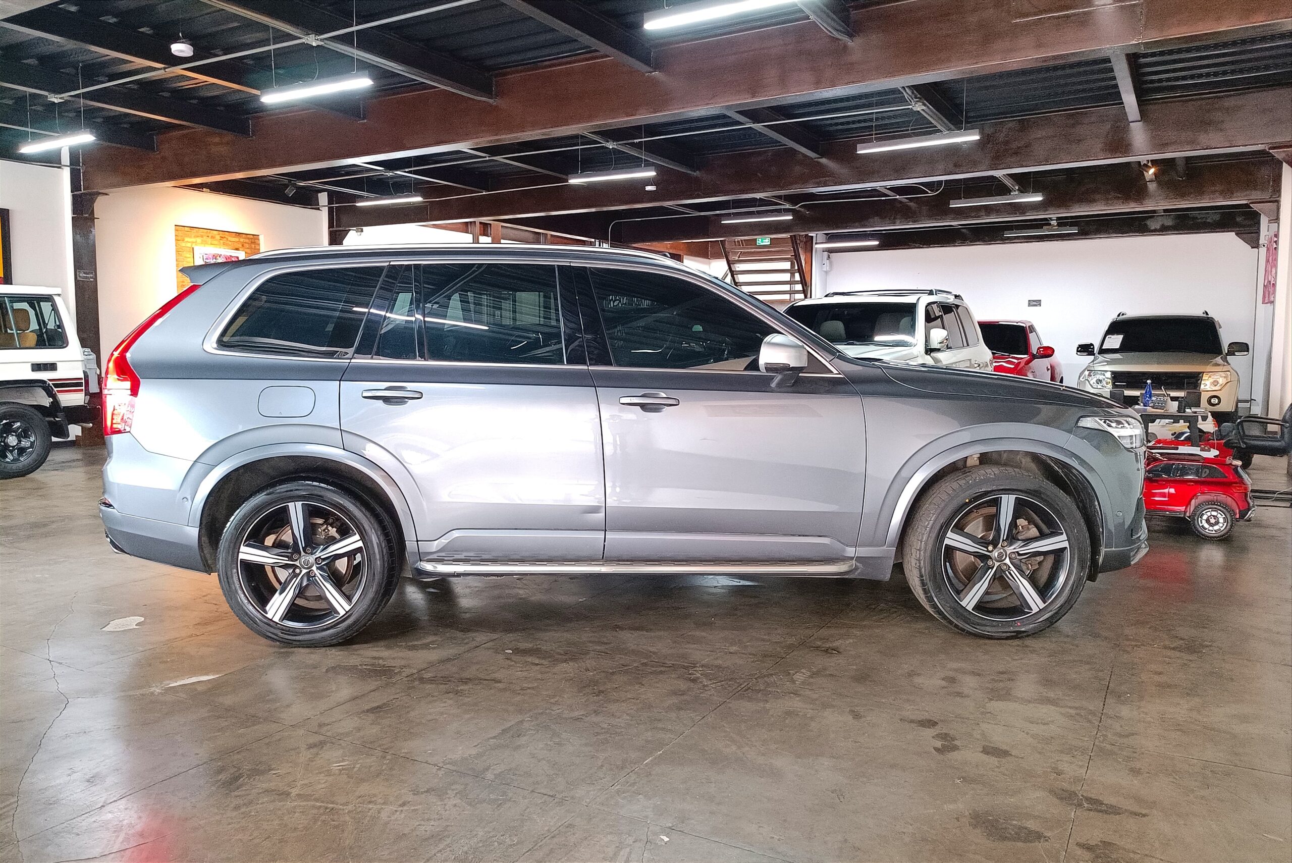 VOLVO XC90 T6 R-DESIGN 2019