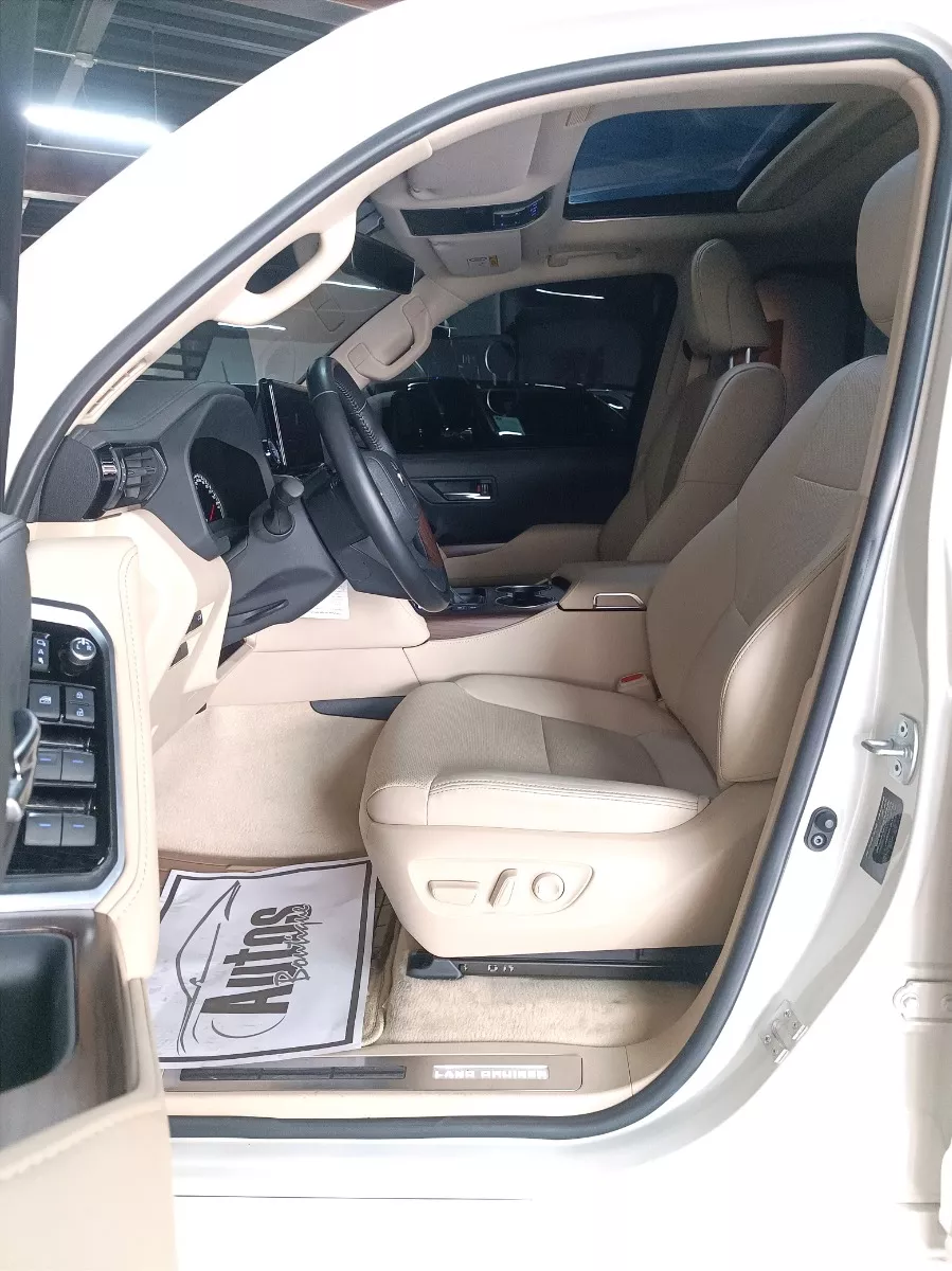 TOYOTA LC300 3.3 DIESEL 2022