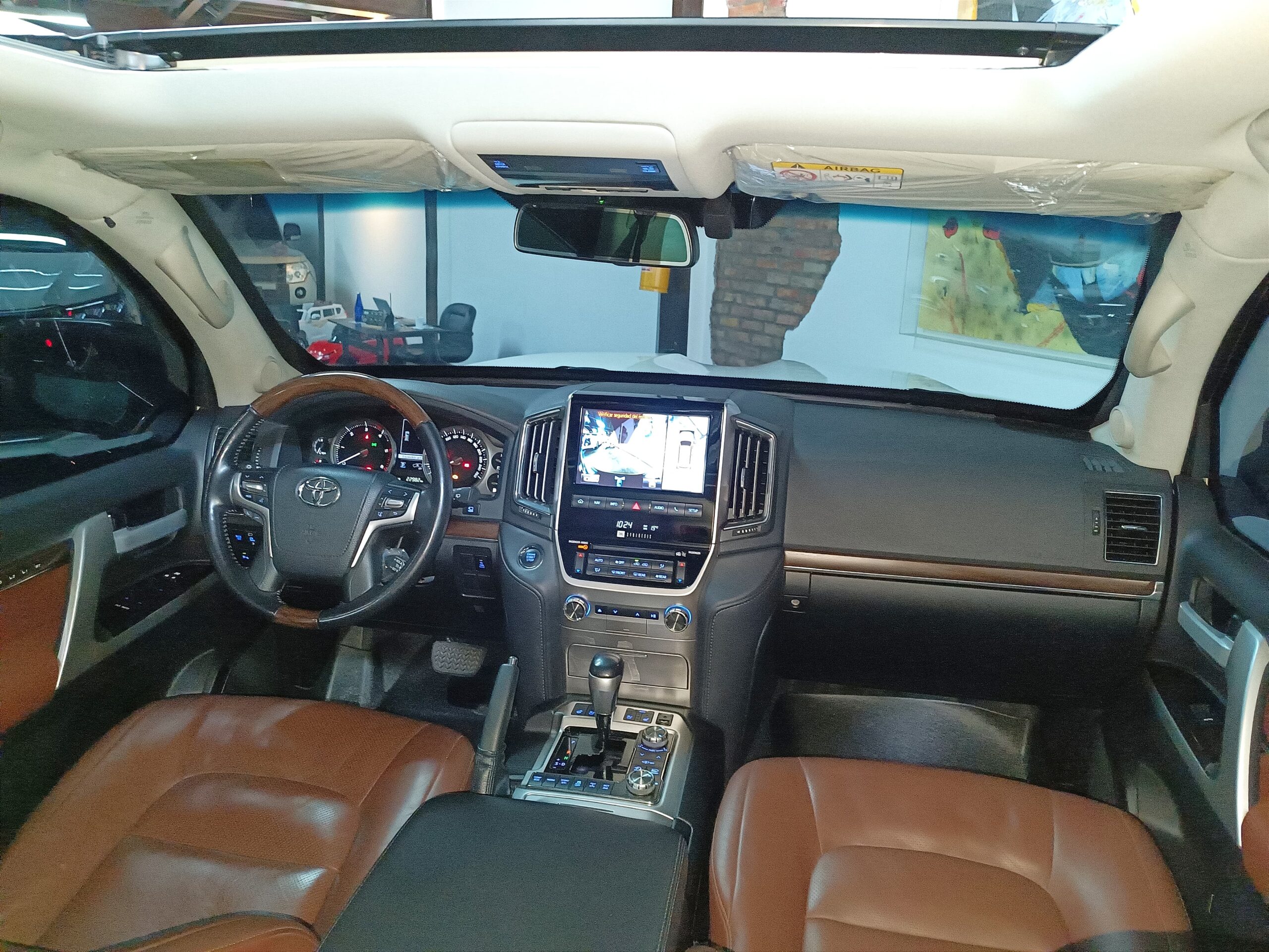 Toyota Land Cruiser LC 200 4.5 DIESEL