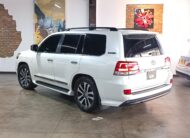 Toyota Land Cruiser LC 200 4.5 DIESEL