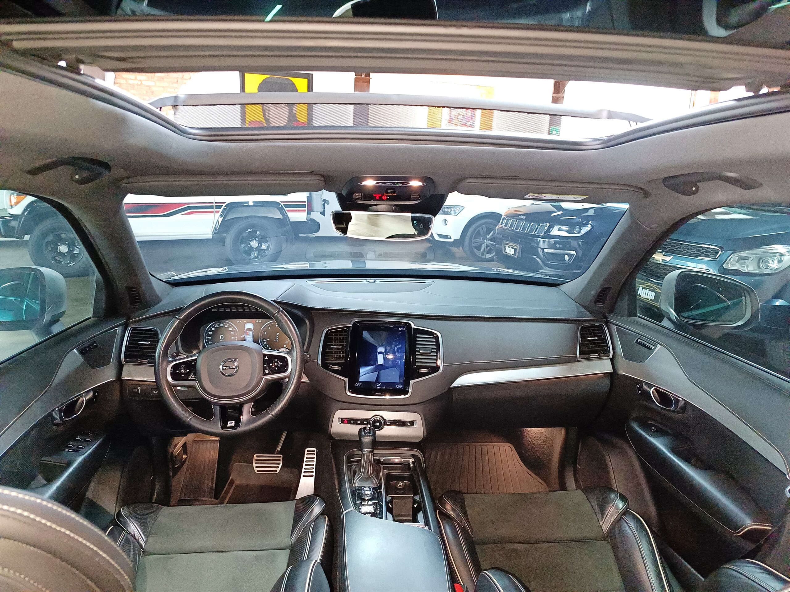 VOLVO XC90 T6 R-DESIGN 2019