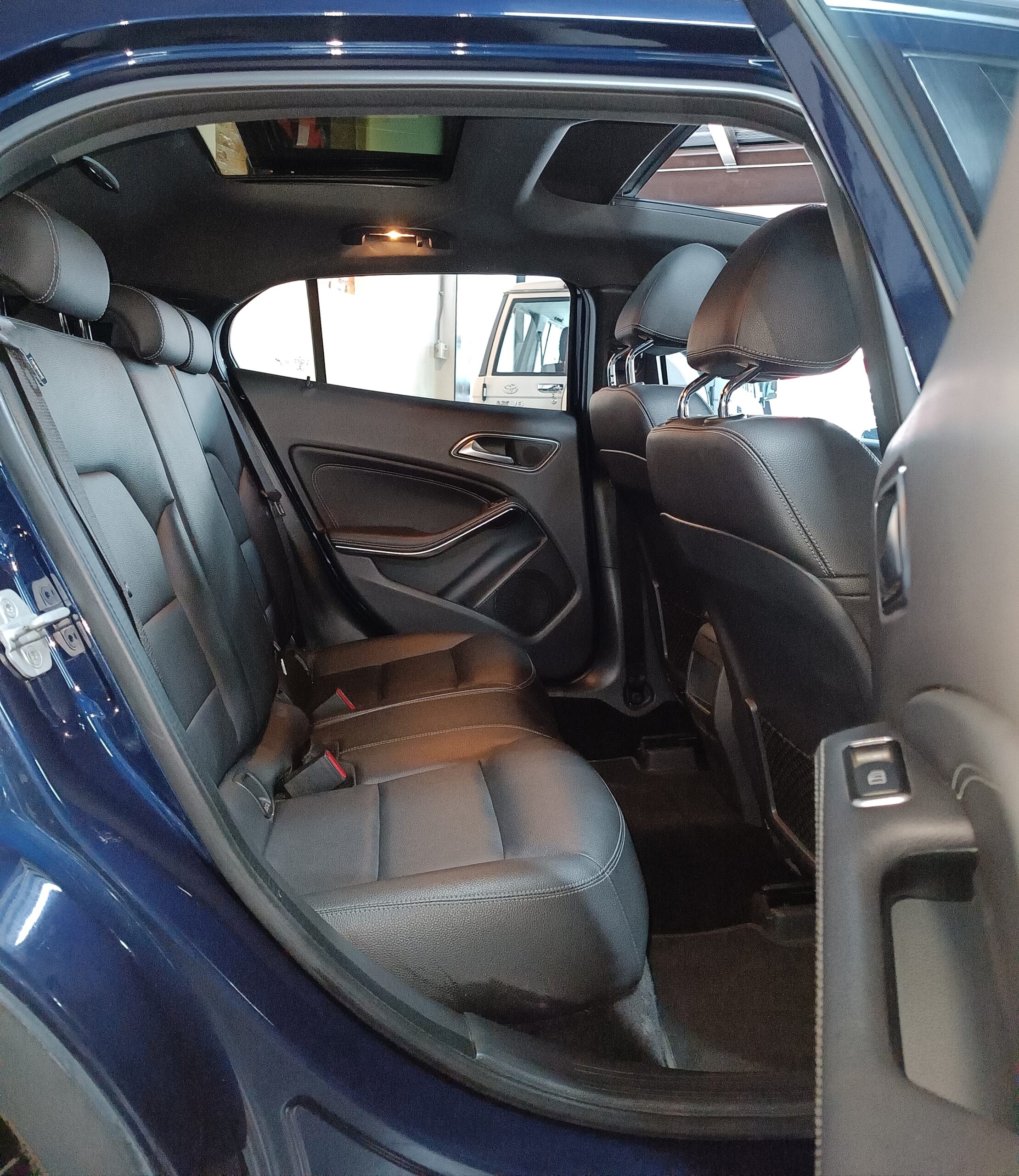MERCEDES BENZ GLA 200 2017