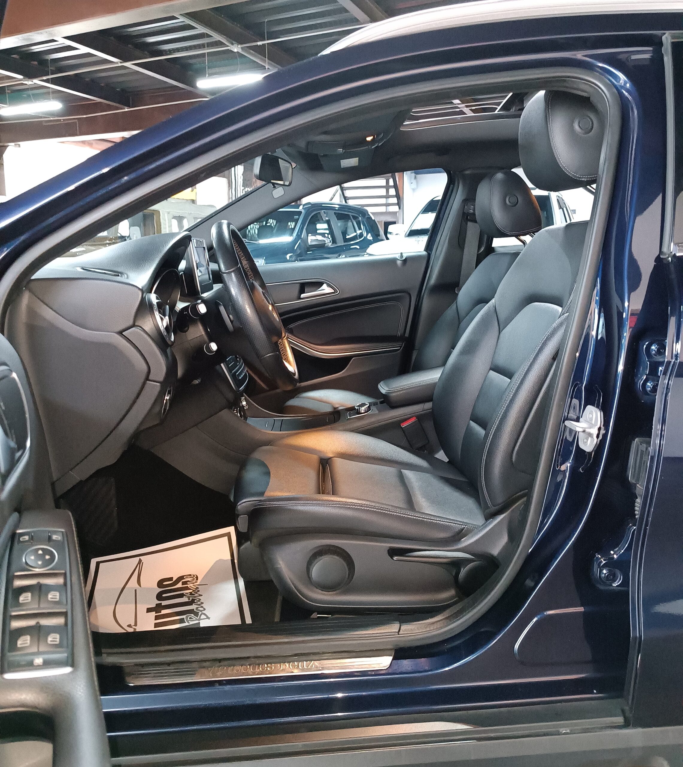 MERCEDES BENZ GLA 200 2017