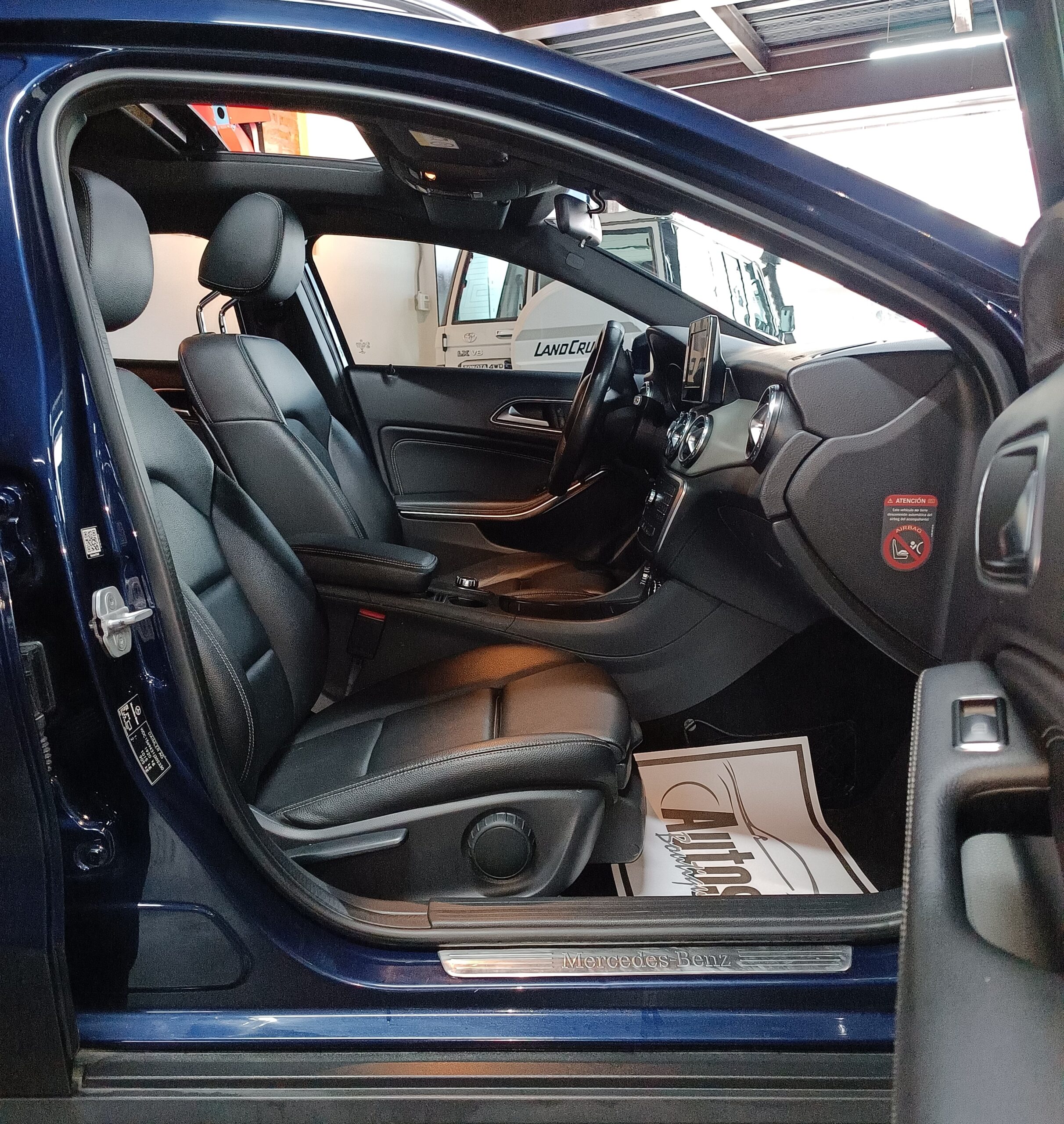 MERCEDES BENZ GLA 200 2017