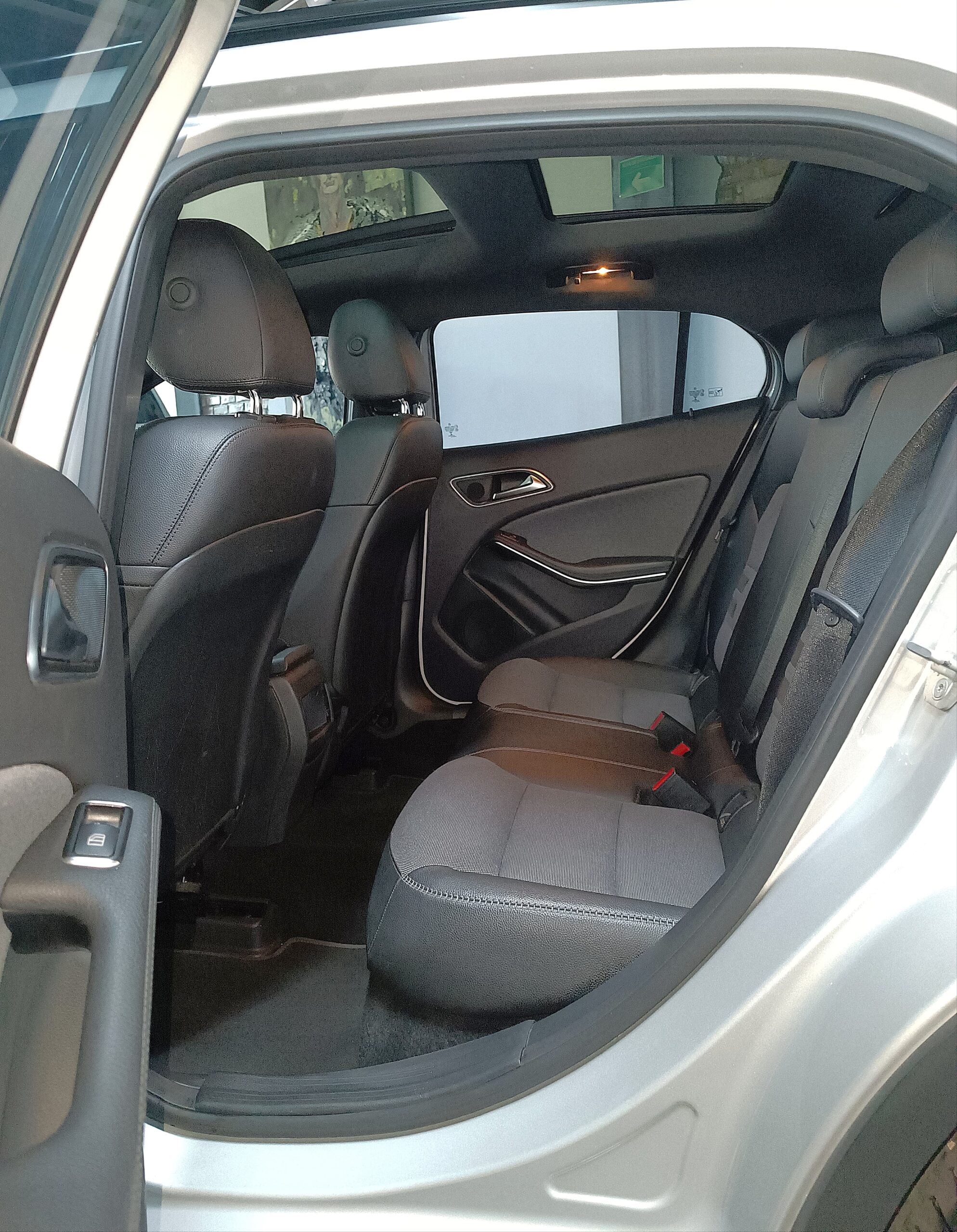 MERCEDES BENZ GLA 200 2017