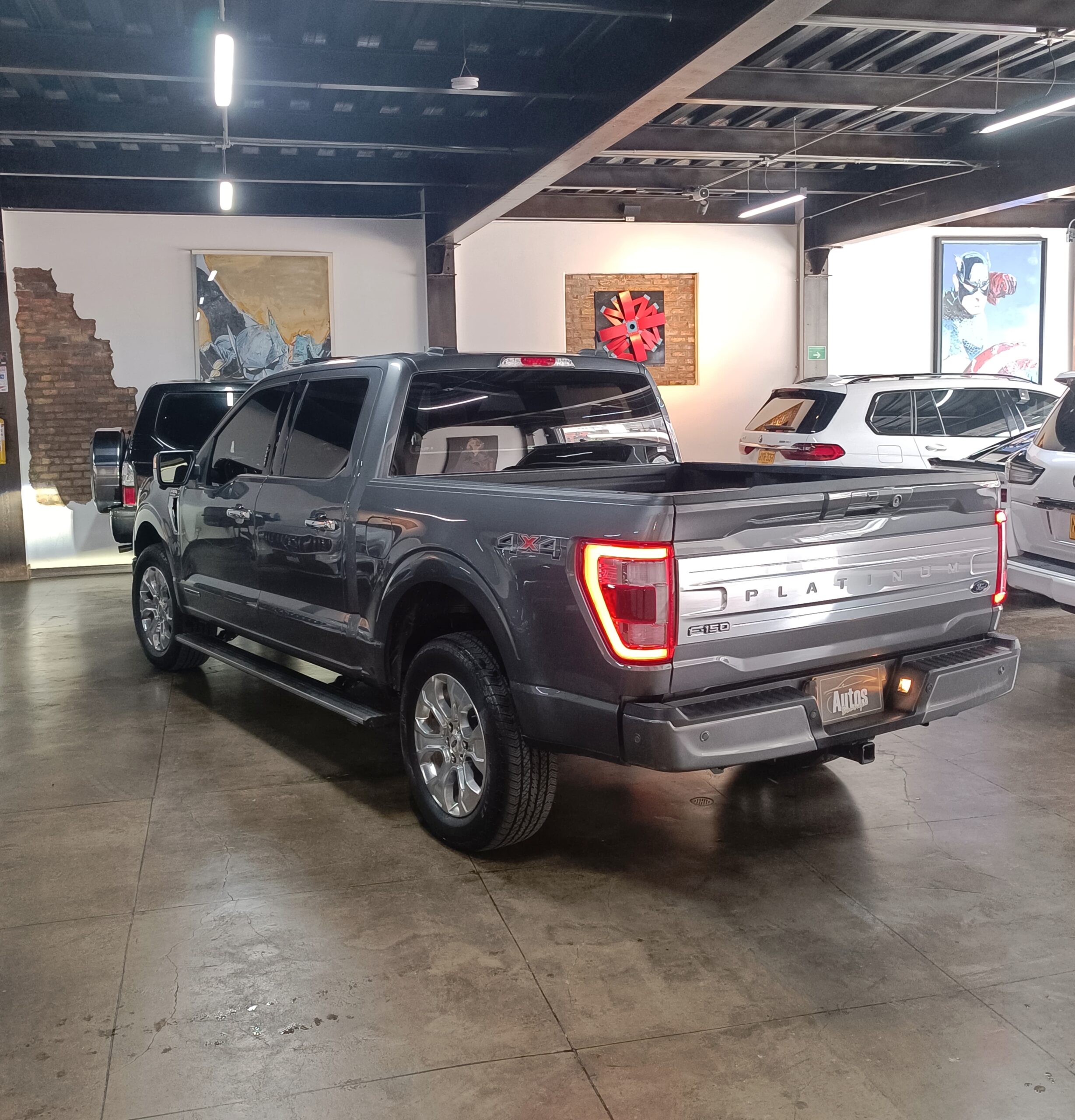 Ford F-150 Platinum hibrida 2023