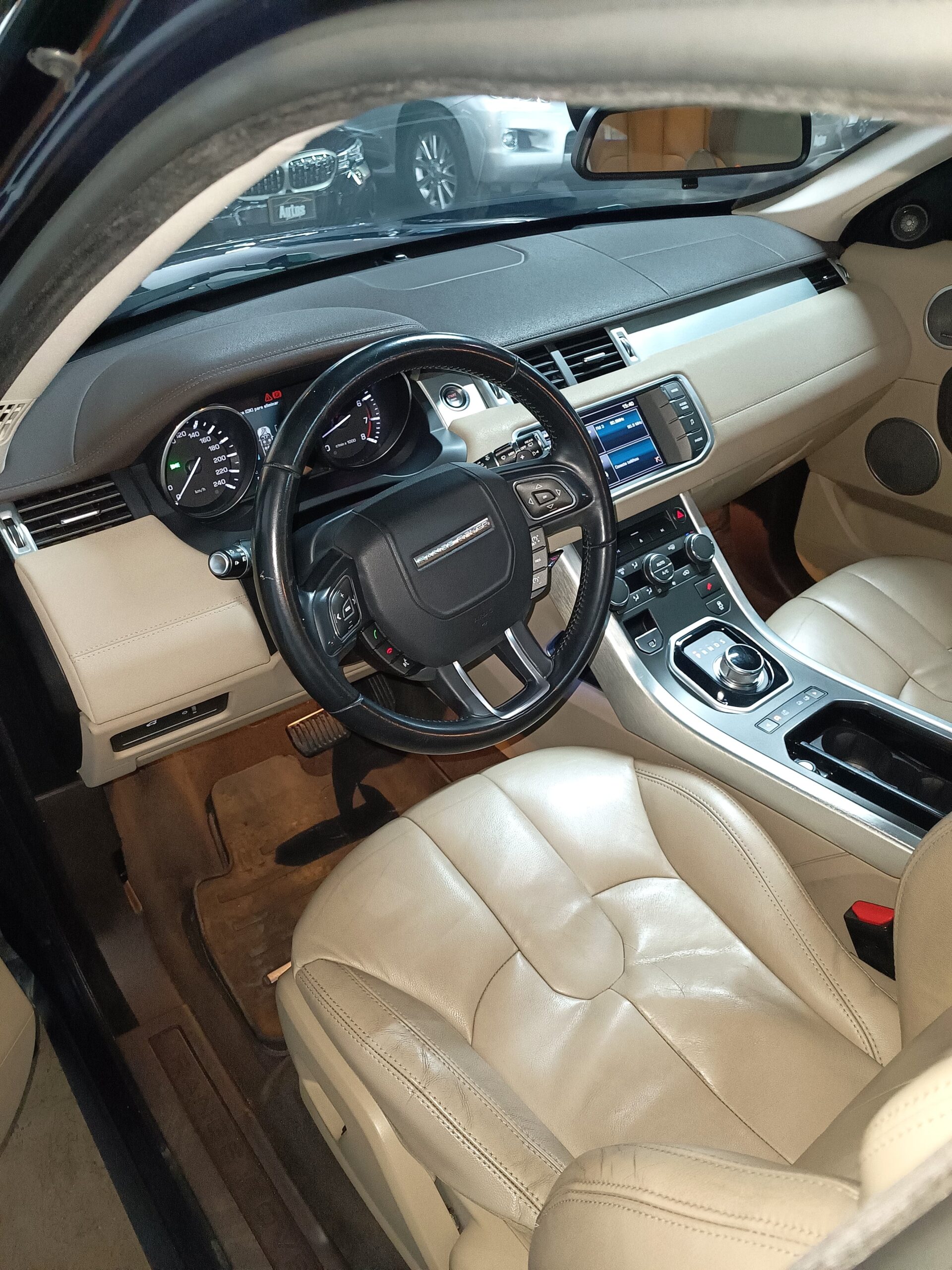 LAND ROVER RANGE ROVER EVOQUE 2.0 2014