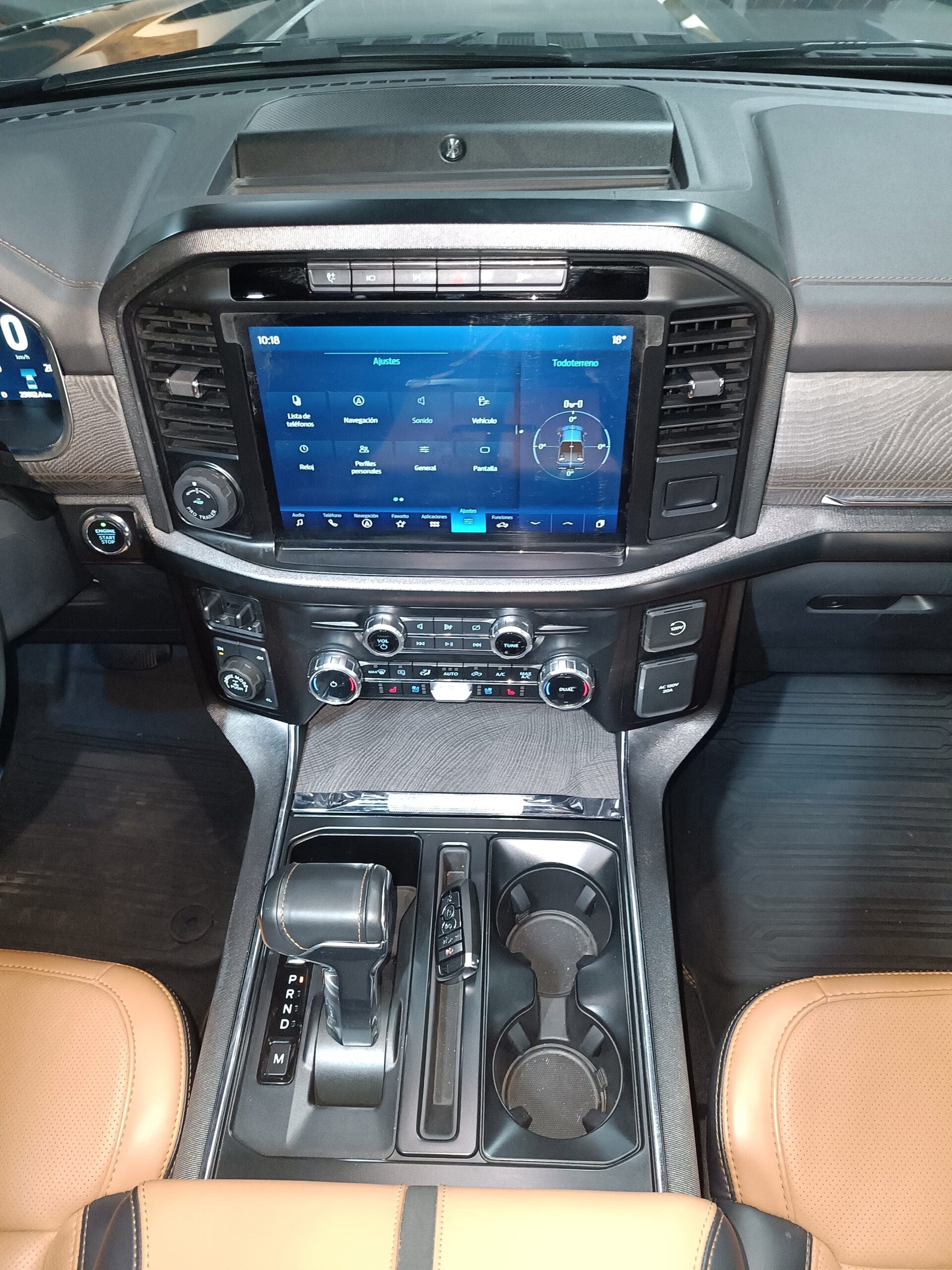 Ford F-150 Platinum hibrida 2023