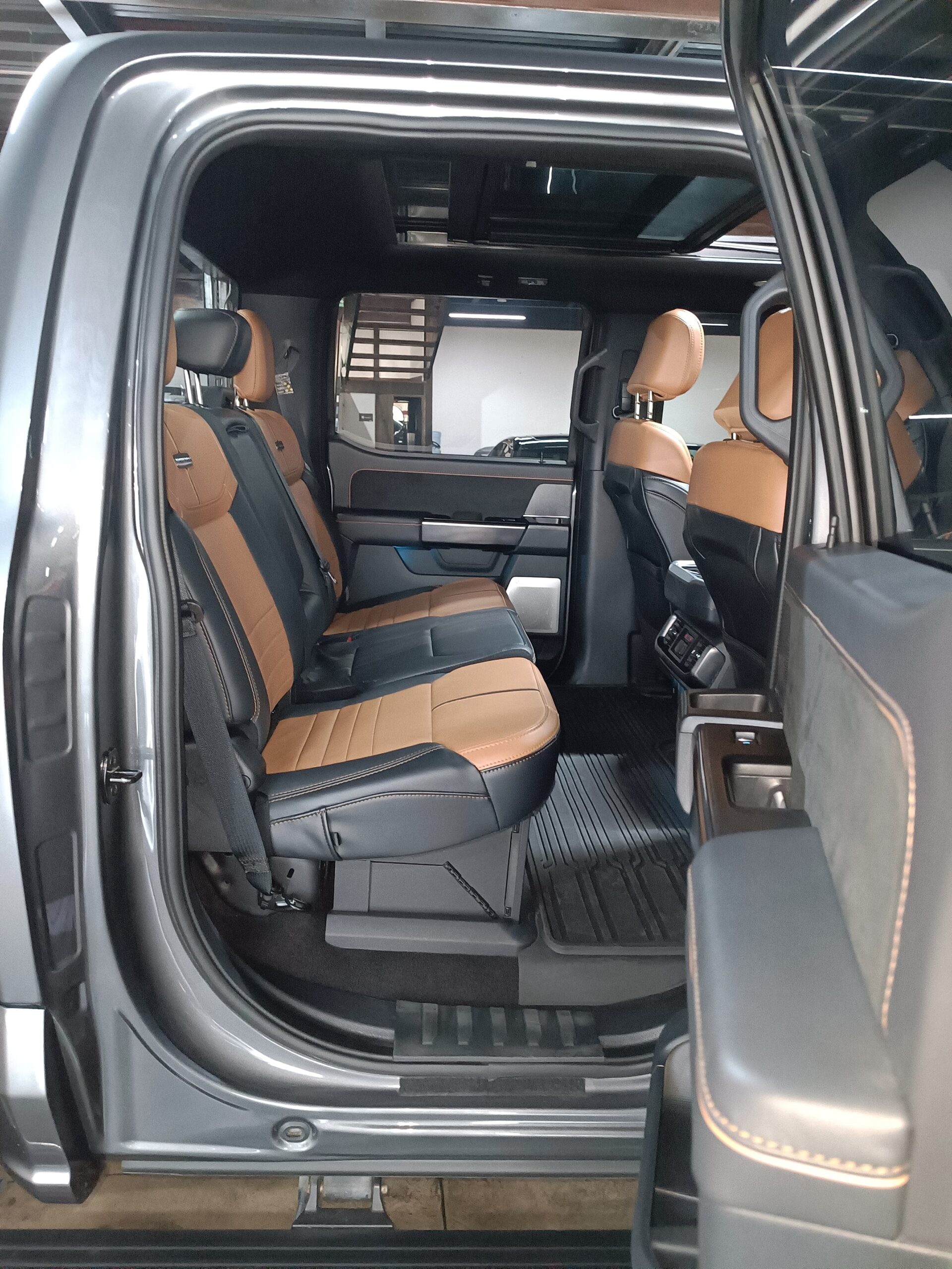 Ford F-150 Platinum hibrida 2023