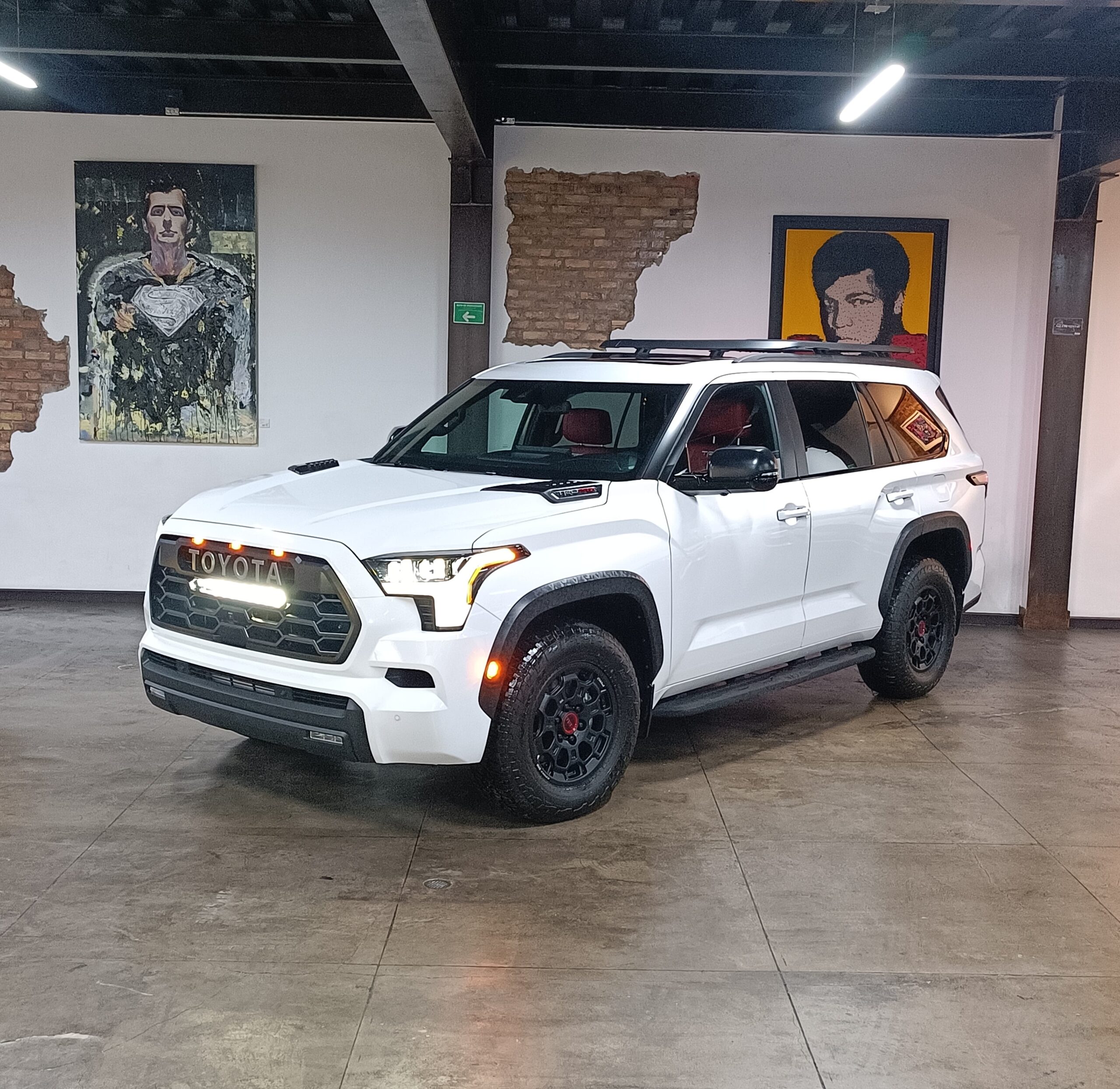 TOYOTA SEQUOIA TRD PRO 2025