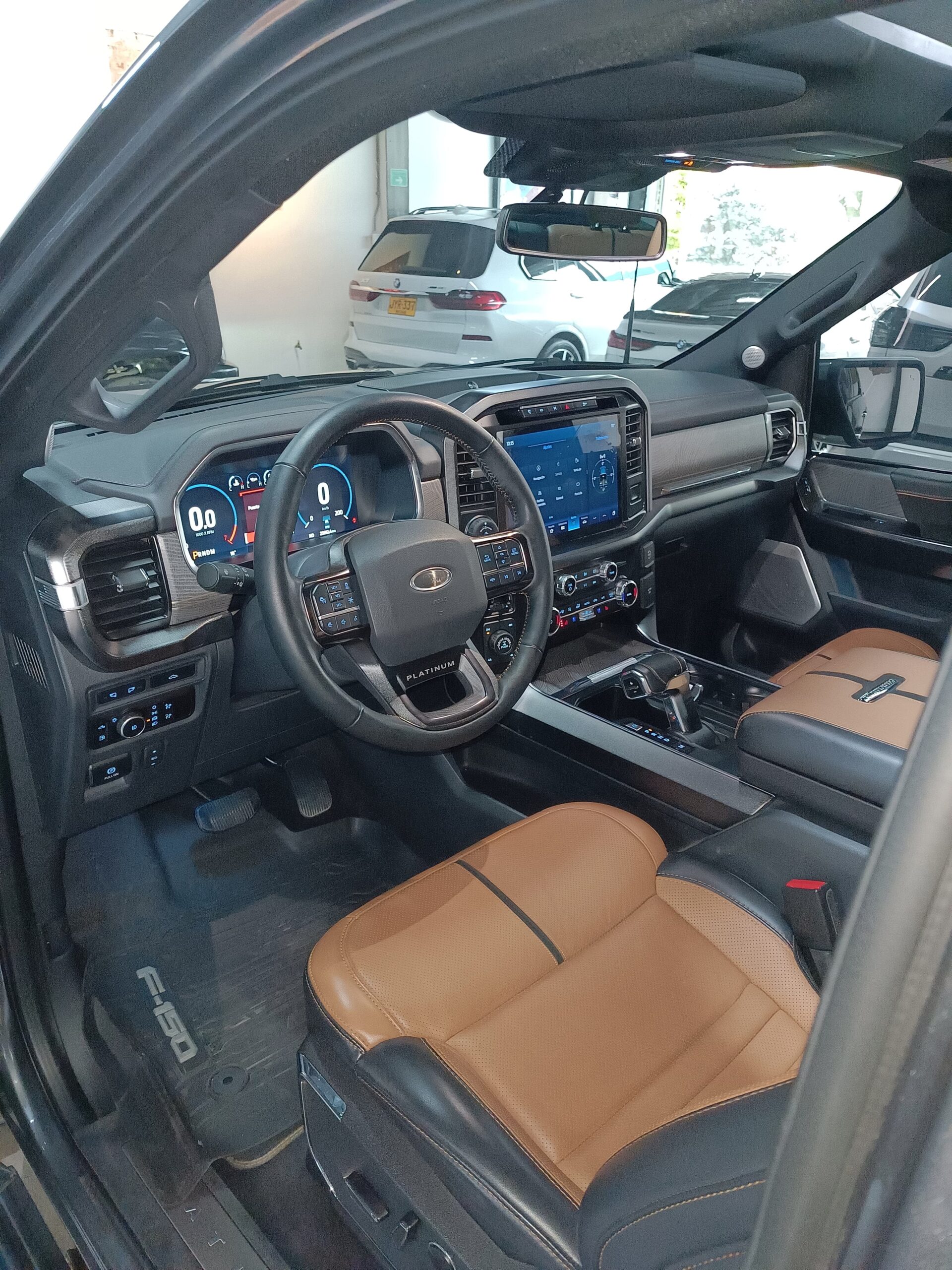 Ford F-150 Platinum hibrida 2023