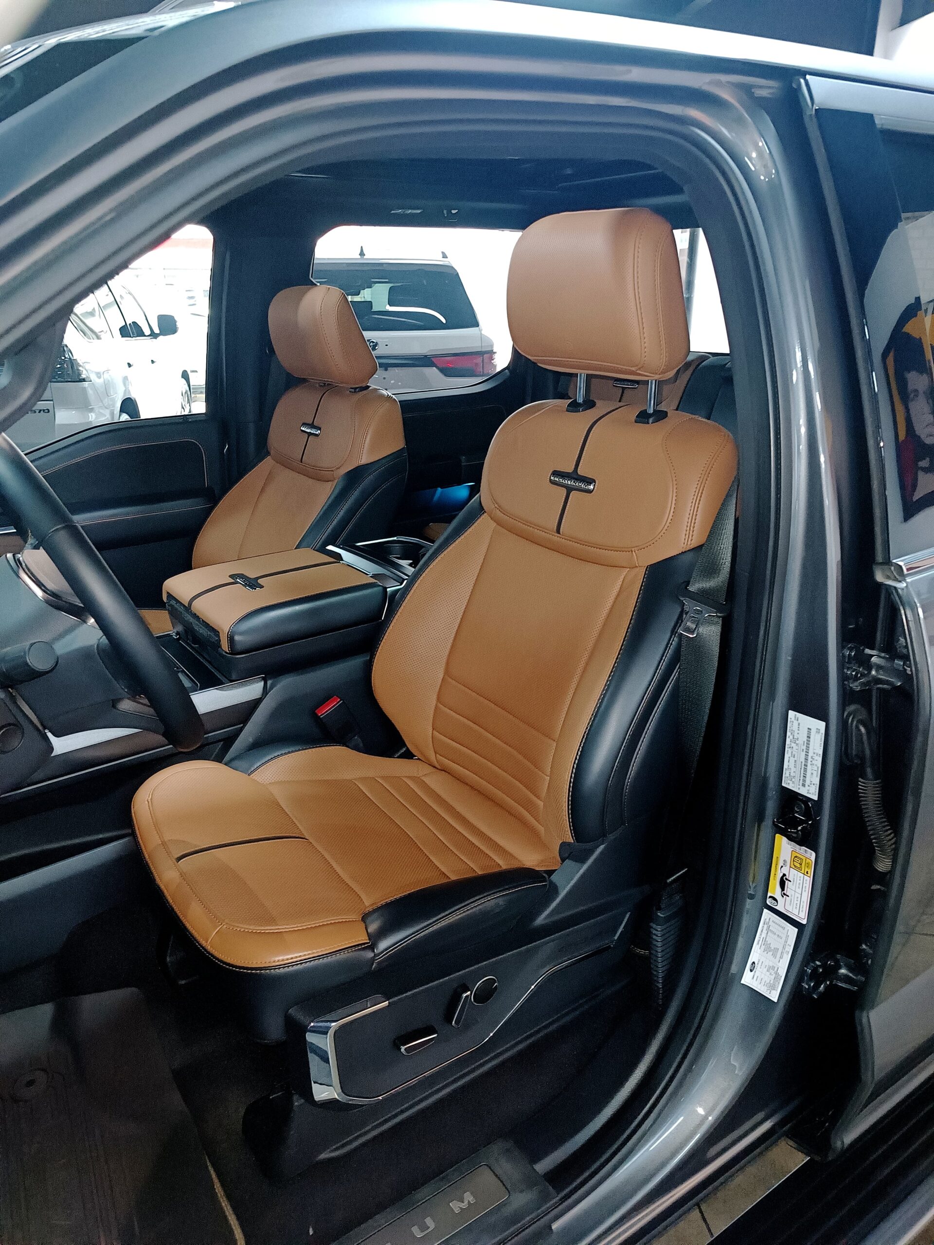 Ford F-150 Platinum hibrida 2023