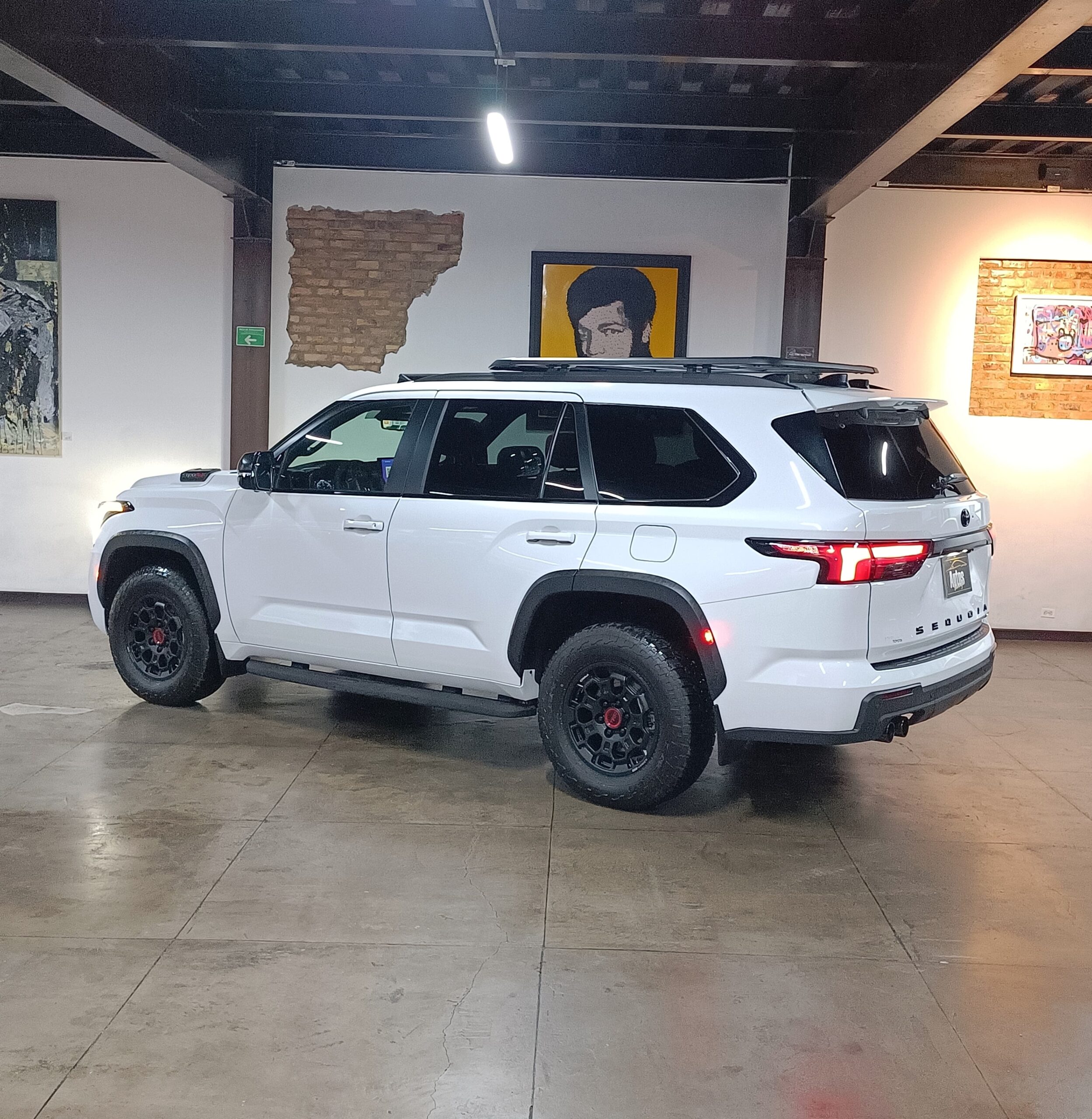 TOYOTA SEQUOIA TRD PRO 2025