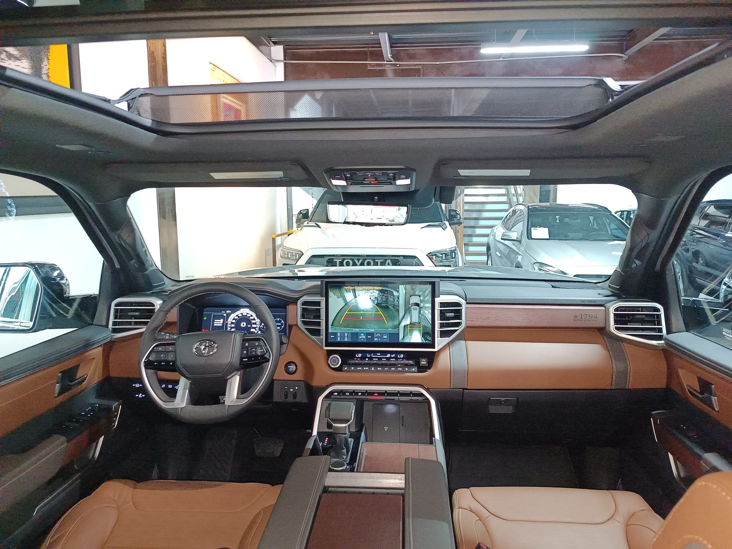 TOYOTA SEQUOIA EDICION 1794 2025