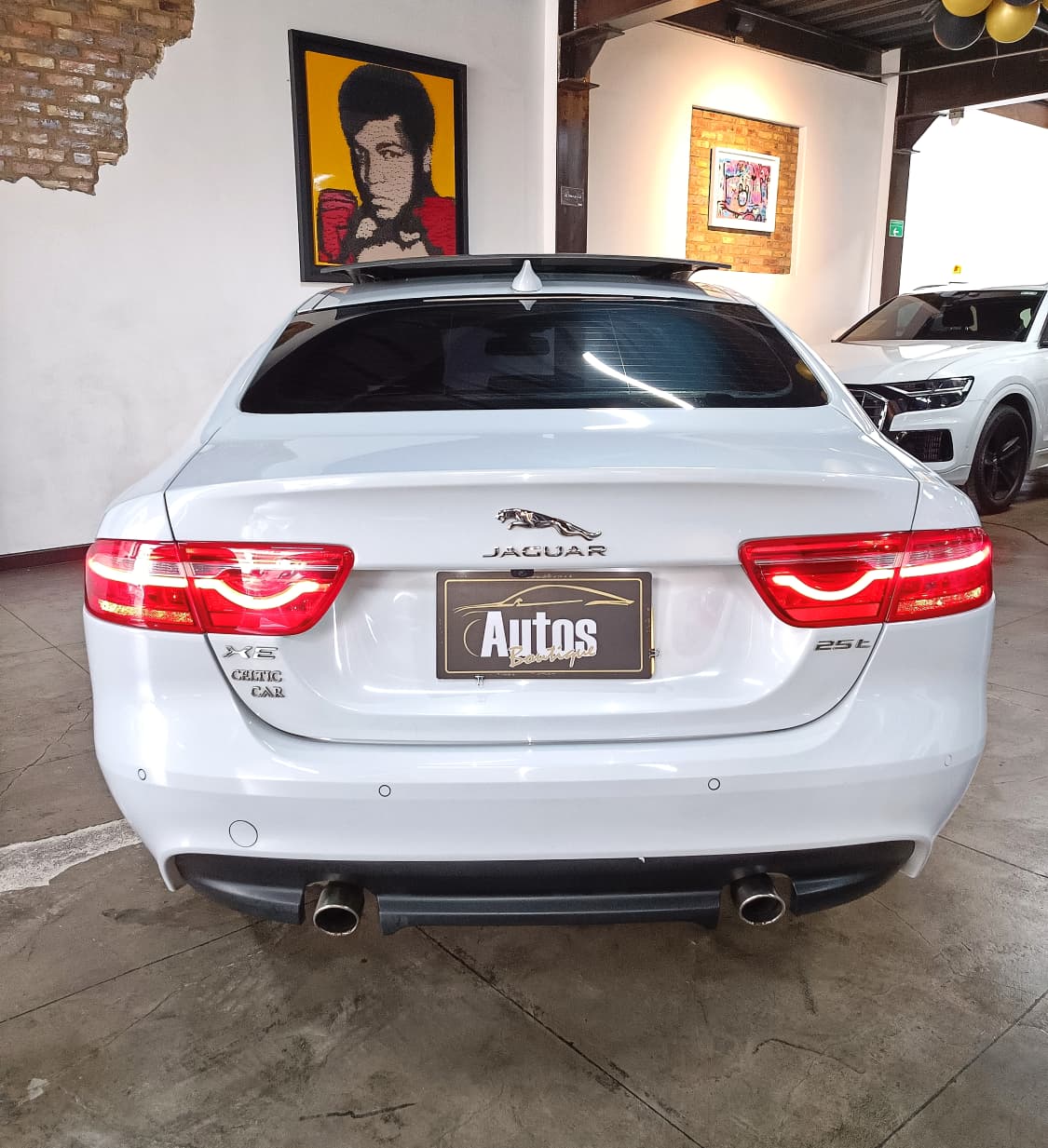 Jaguar Xe 2.0 L Prestige 25t 2018