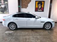 Jaguar Xe 2.0 L Prestige 25t 2018