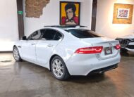 Jaguar Xe 2.0 L Prestige 25t 2018