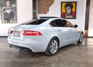 Jaguar Xe 2.0 L Prestige 25t 2018