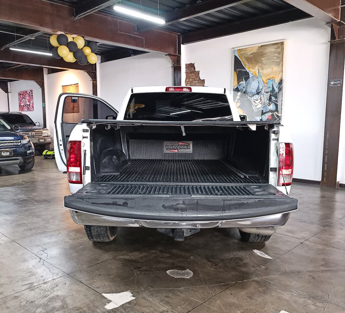 DODGE RAM 1500 2013