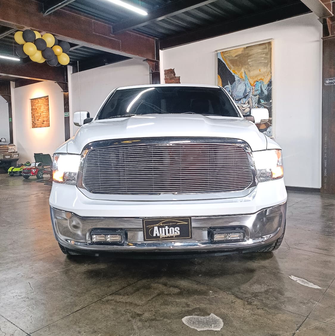 DODGE RAM 1500 2013
