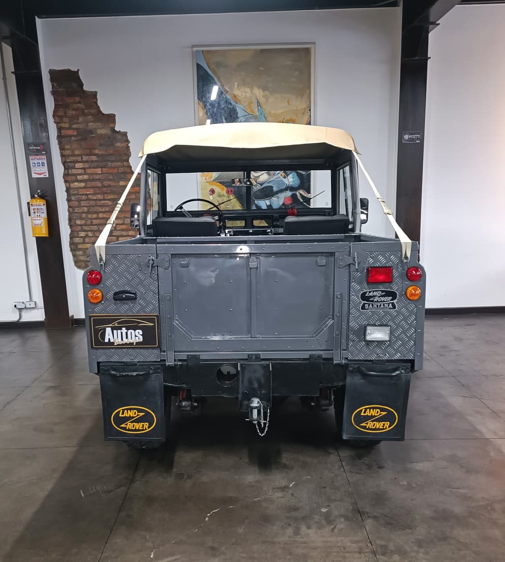 Land Rover Santana 1969