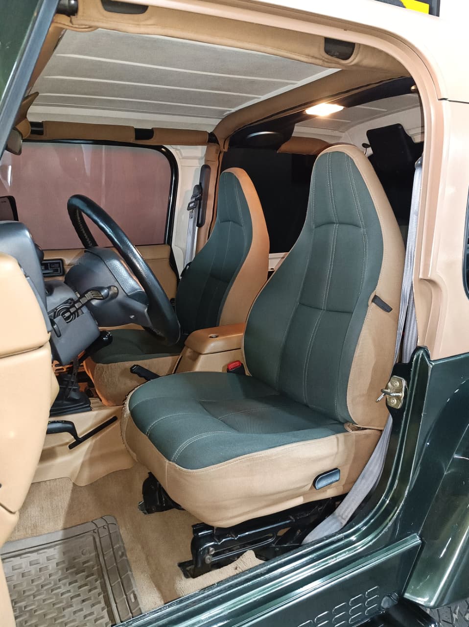 Jeep Wrangler Sahara 1998