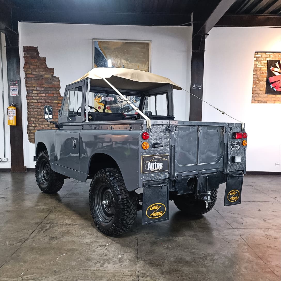 Land Rover Santana 1969