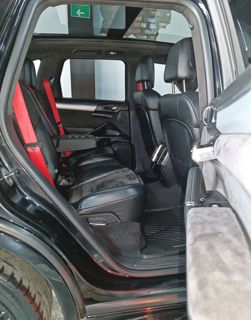 Porsche Cayenne GTS 4.8