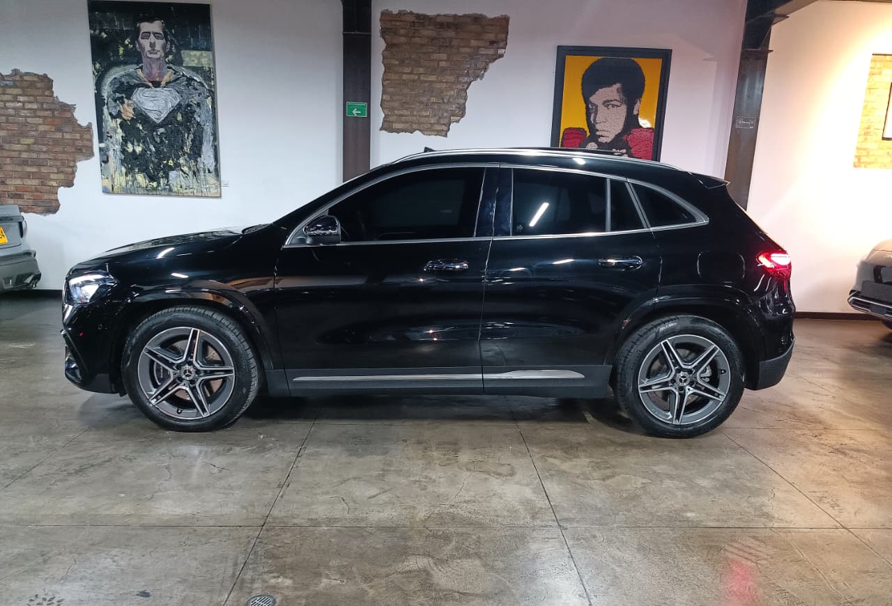 Mercedes Benz GLA 250 2.0 4MATIC 2025