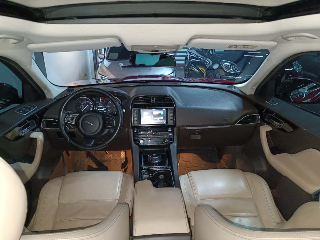 Jaguar F-Pace 2.0 Prestige Diesel 2017