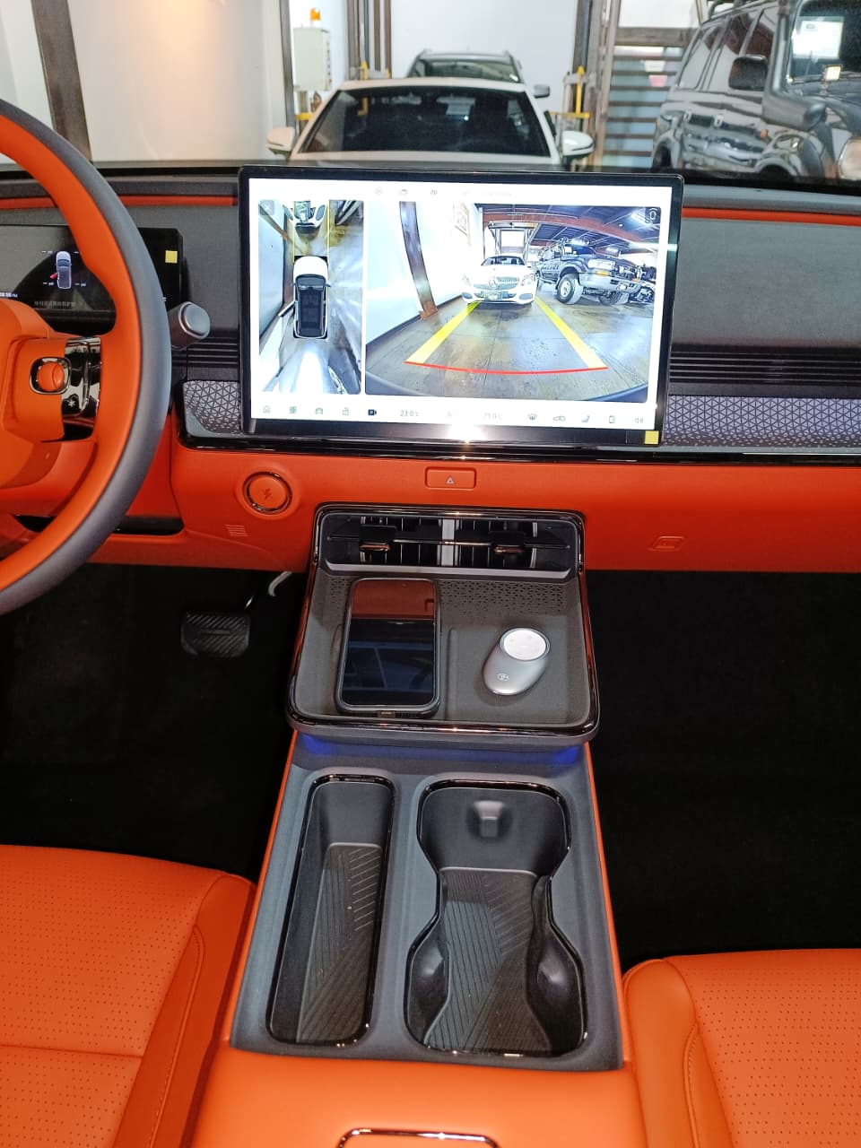 Toyota bZ3X 2025 – 100% Eléctrica – Autonomía 520 km