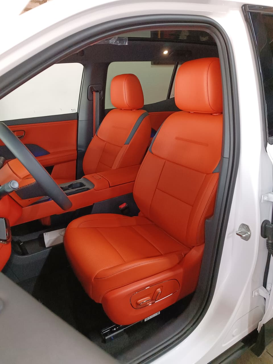 Toyota bZ3X 2025 – 100% Eléctrica – Autonomía 520 km