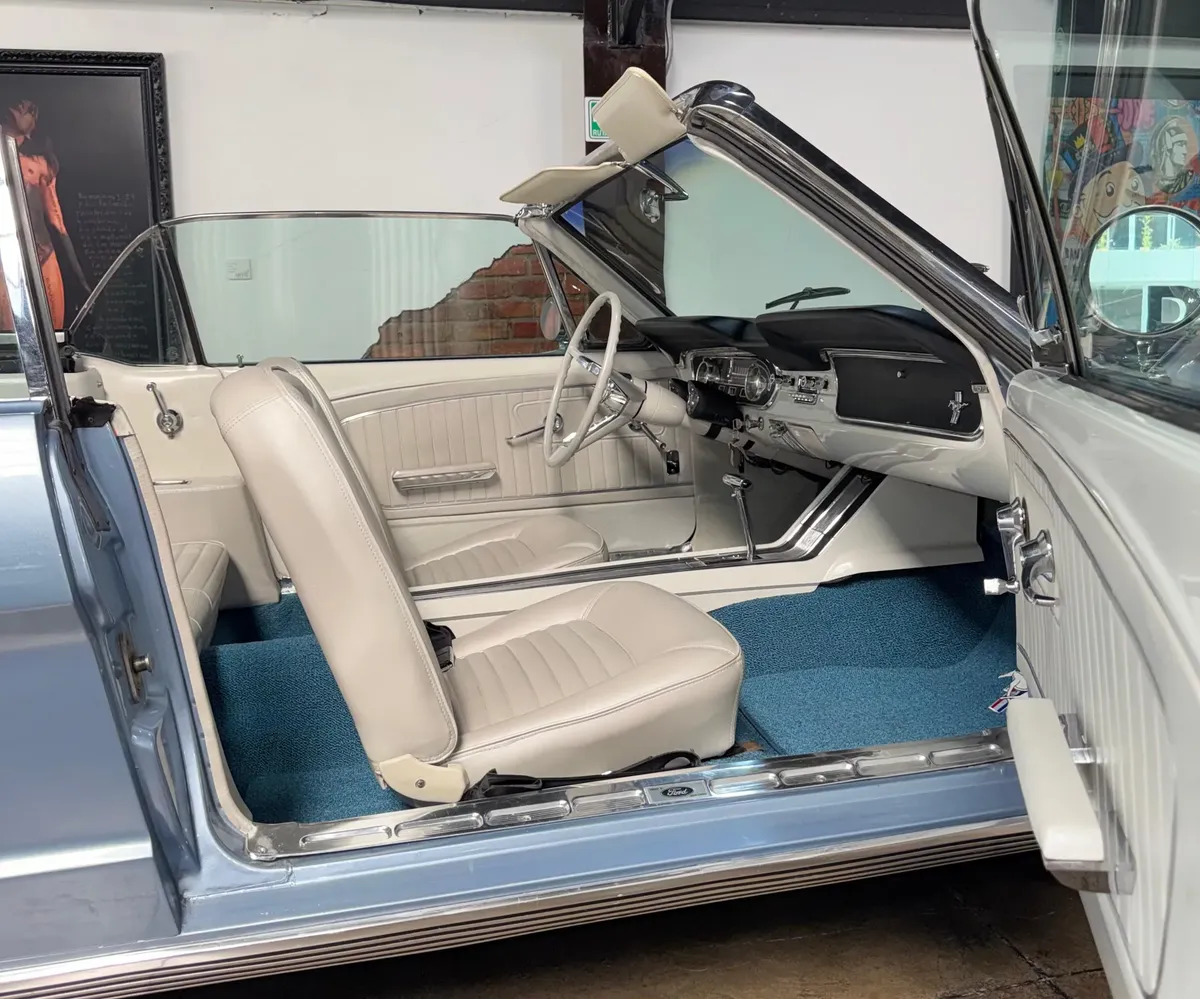 FORD MUSTANG 1965 RALLY-PAC