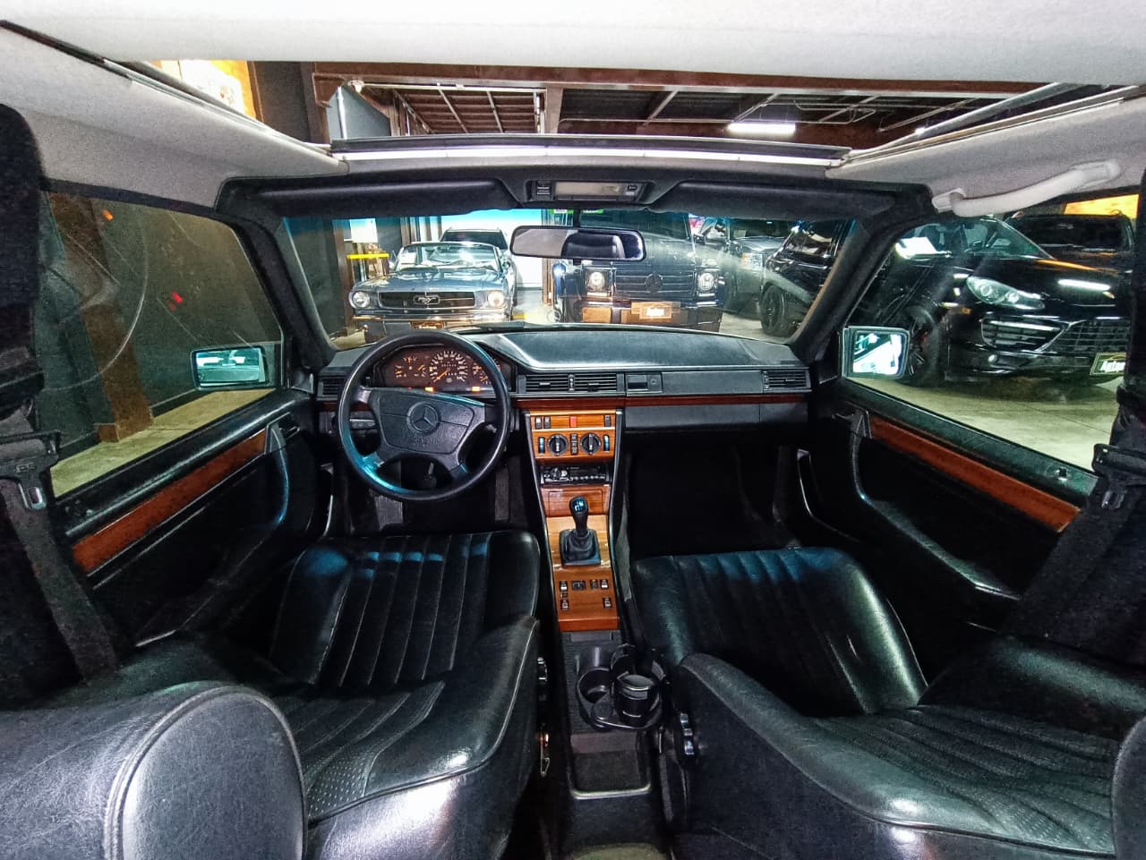 Mercedes-Benz W124 220E 1993