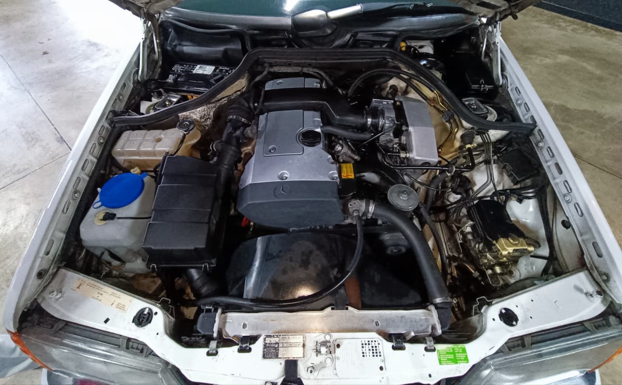 Mercedes-Benz W124 220E 1993