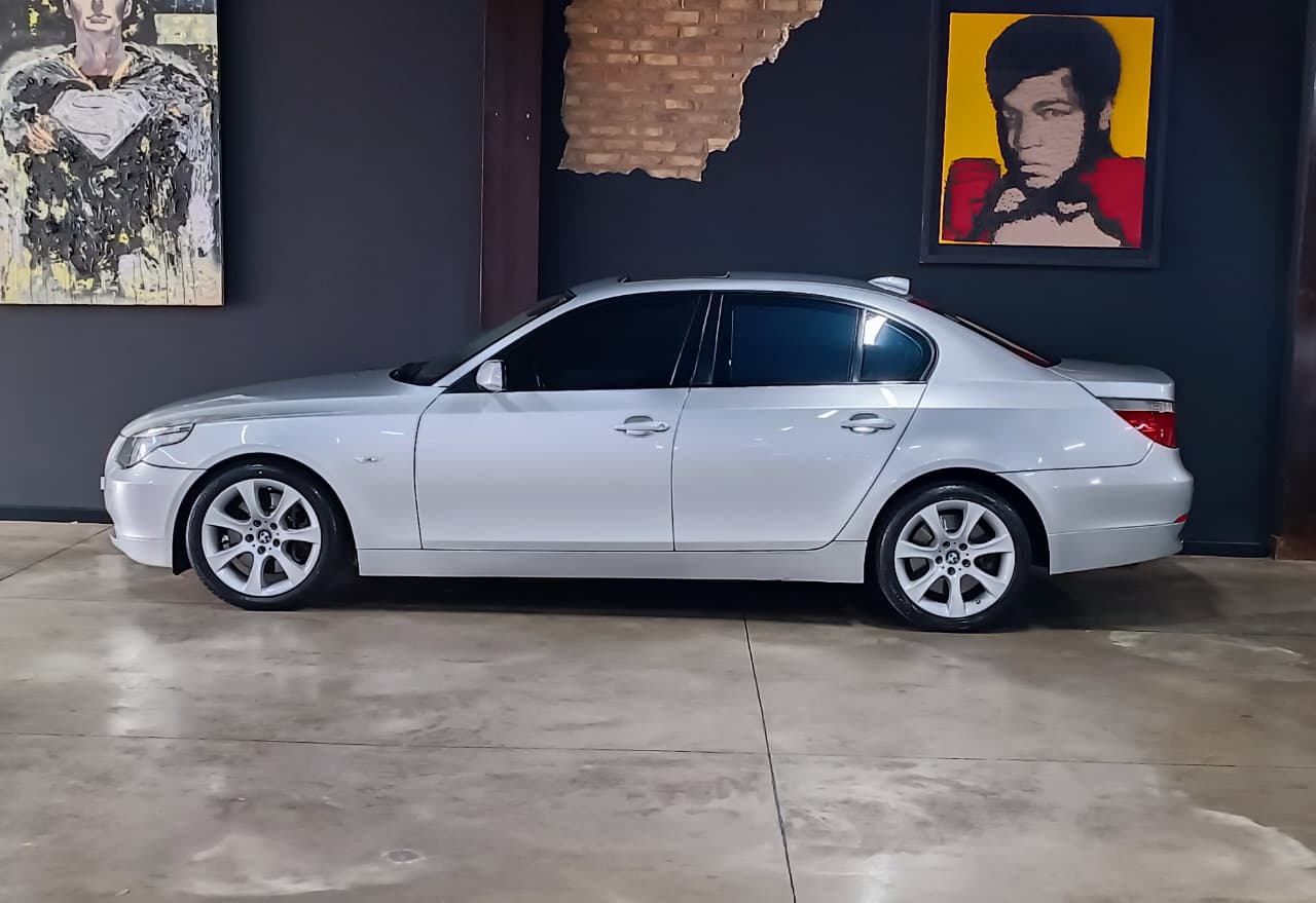 BMW 545i 4.4 E60 2004