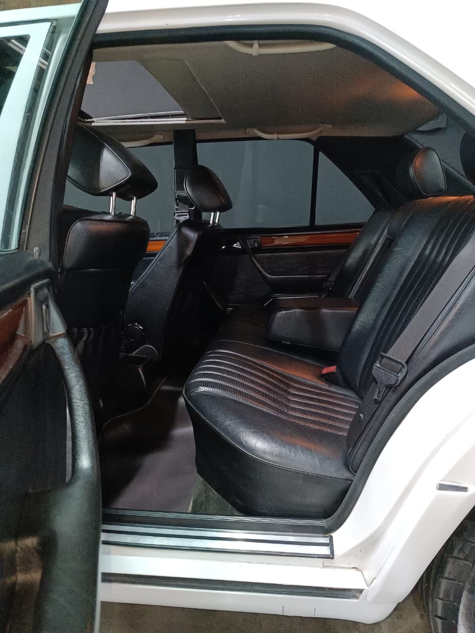 Mercedes-Benz W124 220E 1993