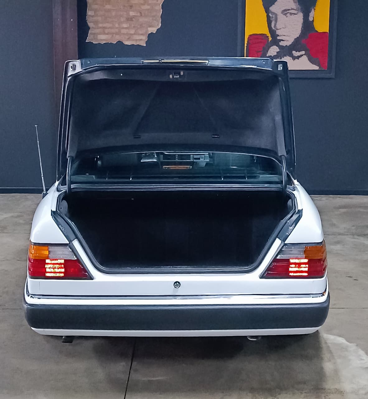 Mercedes-Benz W124 220E 1993