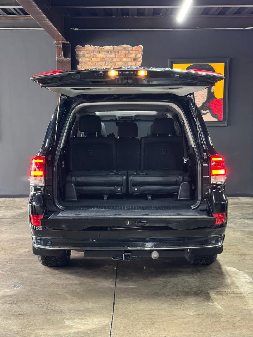 Toyota Land Cruiser LC 200 2016 VX Diesel 4.5