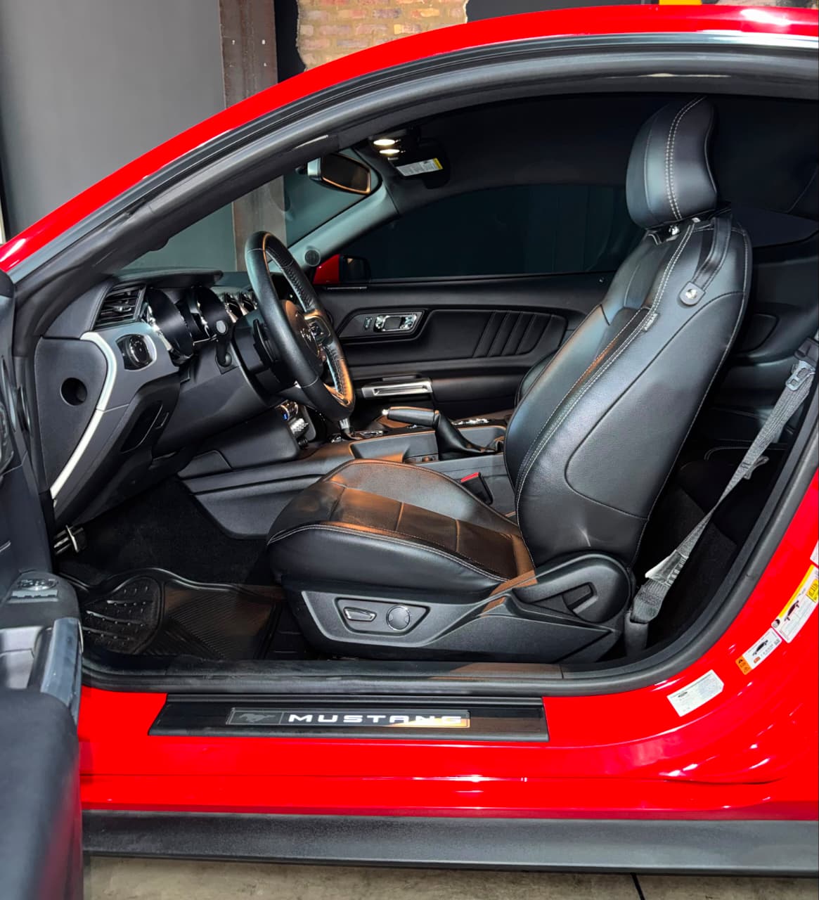 FORD MUSTANG GT 5.0 2017