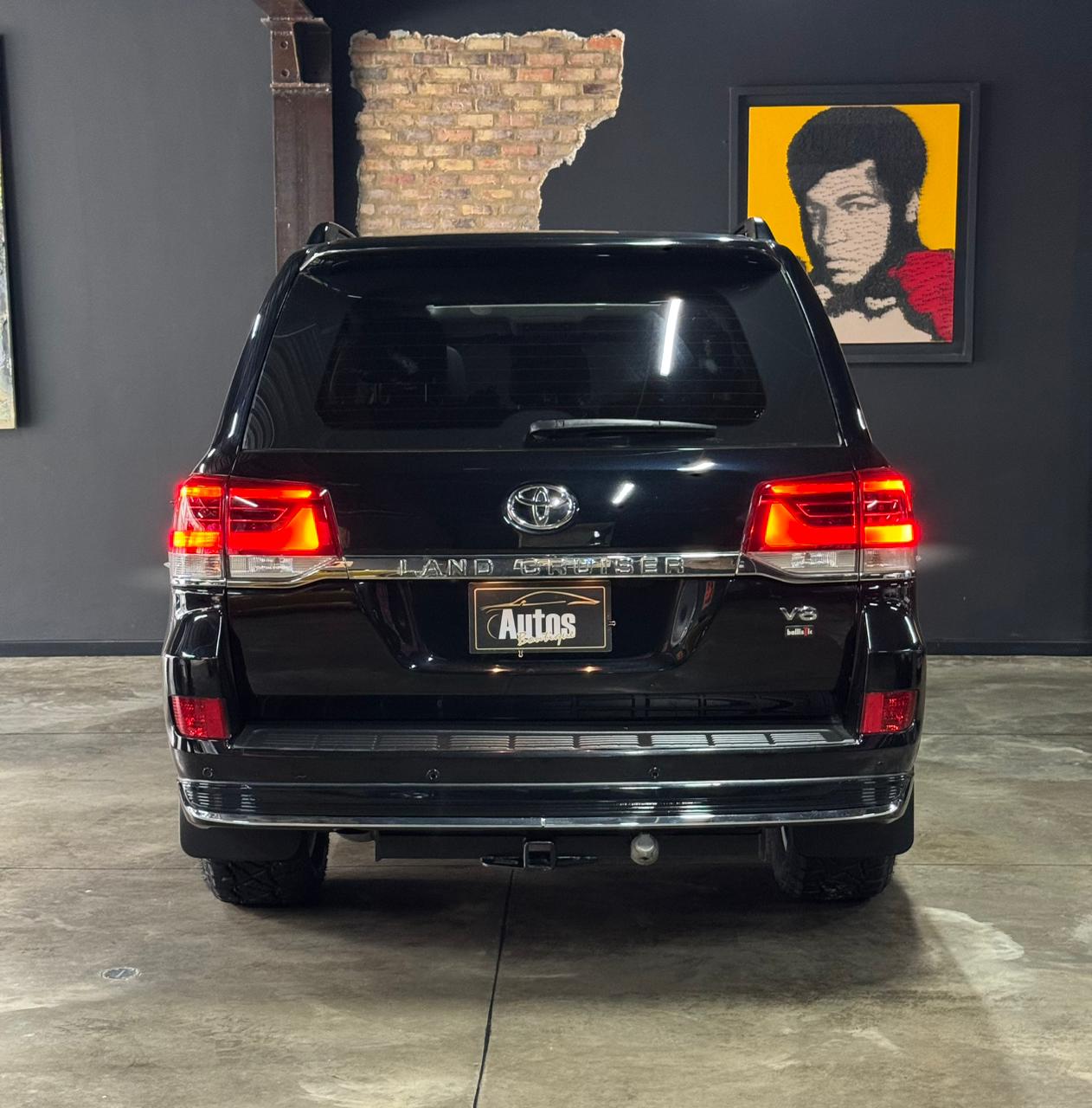 Toyota Land Cruiser LC 200 2016 VX Diesel 4.5