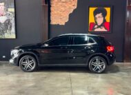 Mercedes Benz GLa 200 2020