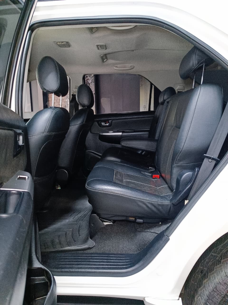 Toyota Fortuner 2.7 2015