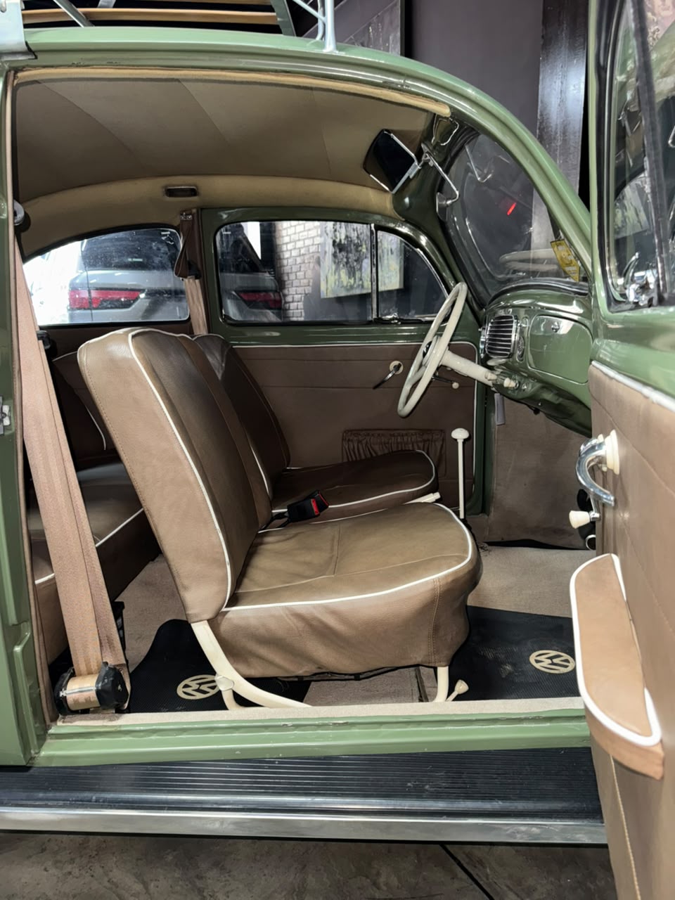 VOLKSWAGEN ESCARABAJO 1953