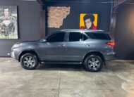 TOYOTA FORTUNER SRV 2.7 2020
